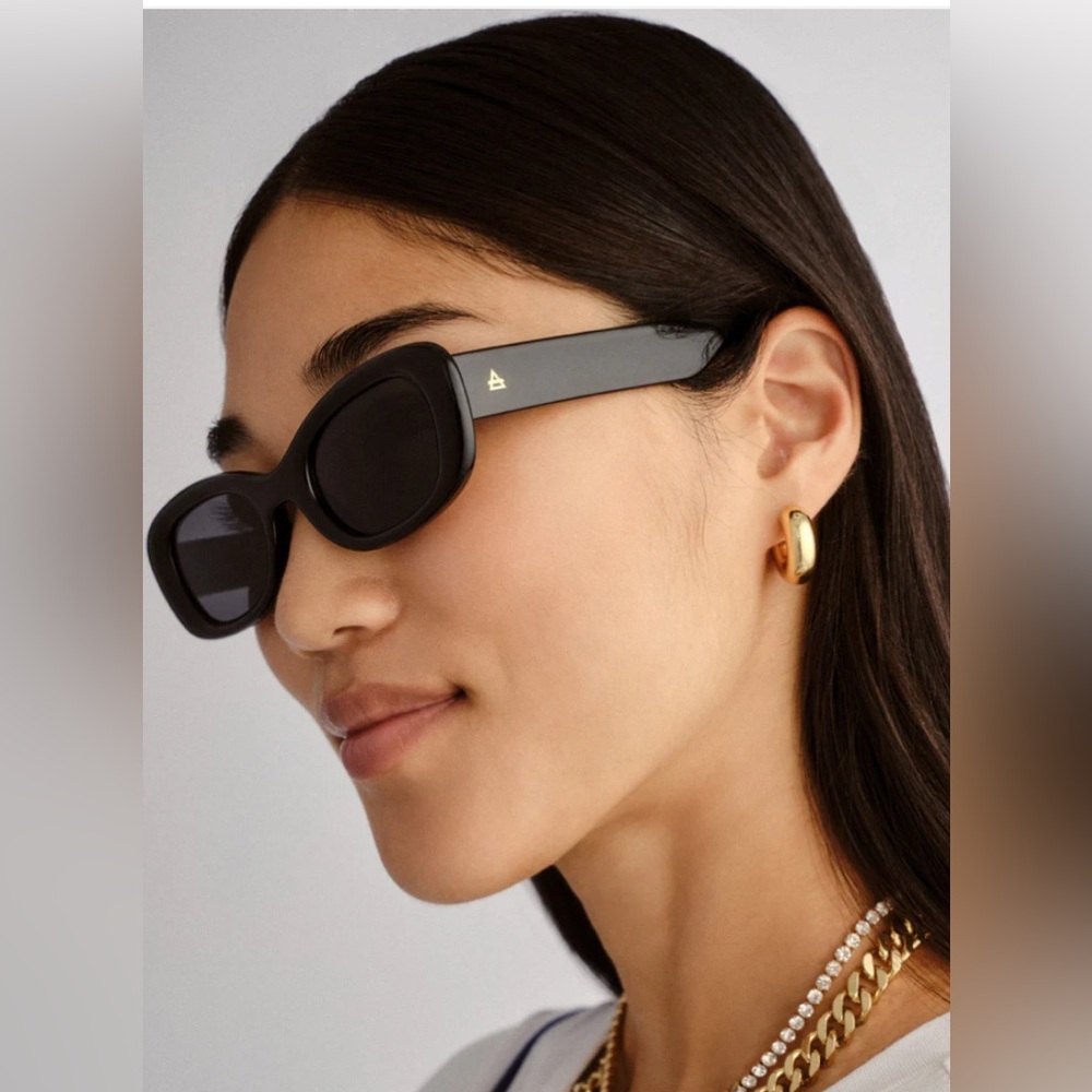 Aire Calisto - Black sunglasses - Picture 2 of 3